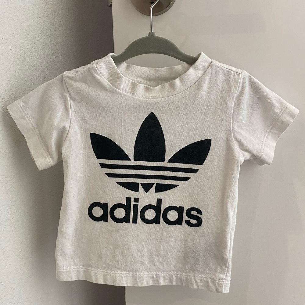 Adidas trefoil tee